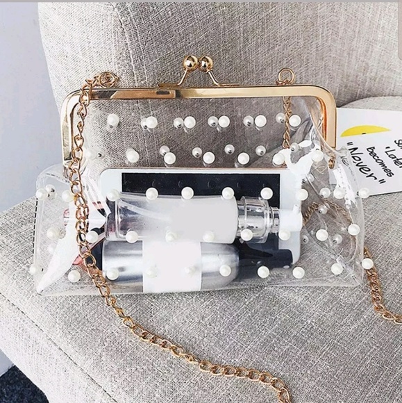 ⬇️🎉Host Pick!!!🎉❤Pearl Transparent Crossbody - Picture 5 of 5